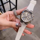 定番人気新品ヴァシュロンコンスタンタン 時計 コピー レディース クオーツ 3色