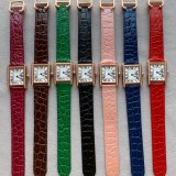 注目度NO.1カルティエ タンク コピーシリーズ レディース クオーツ7色