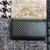 クリスチャンルブタンバッグコピー 定番人気2020新品 Christian Louboutin レディース ショルダーバッグ