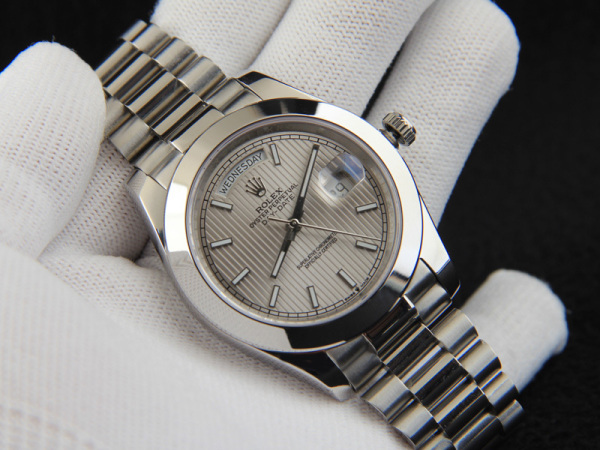 注目度NO.1売れ筋ロレックス コピー時計 Rolex デイデイト シリーズ メンズ 自動巻き