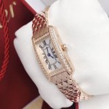 定番人気カルティエ タンク コピーシリーズ レディース クオーツ