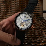 定番人気カルティエ カリブル ドゥ カルティエ コピーシリーズ メンズ 自動巻き