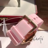 定番人気カルティエ サントス コピーシリーズ レディース クオーツ