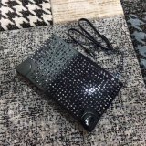 クリスチャンルブタンバッグコピー 大人気2020新品 Christian Louboutin レディース ショルダーバッグ