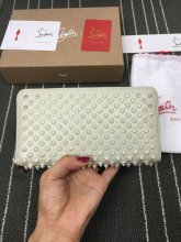 クリスチャンルブタン長財布コピー 定番人気2020新品 Christian Louboutin 男女兼用