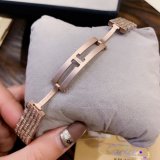 高品質カルティエ パンテール コピーシリーズ レディース クオーツ