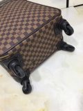 ルイヴィトンバッグコピー 2020新品注目度NO.1 Louis Vuitton 男女兼用 スーツケース