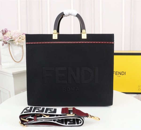 フェンディバッグコピー 2021新品注目度NO.1 FENDI レディース トートバッグ
