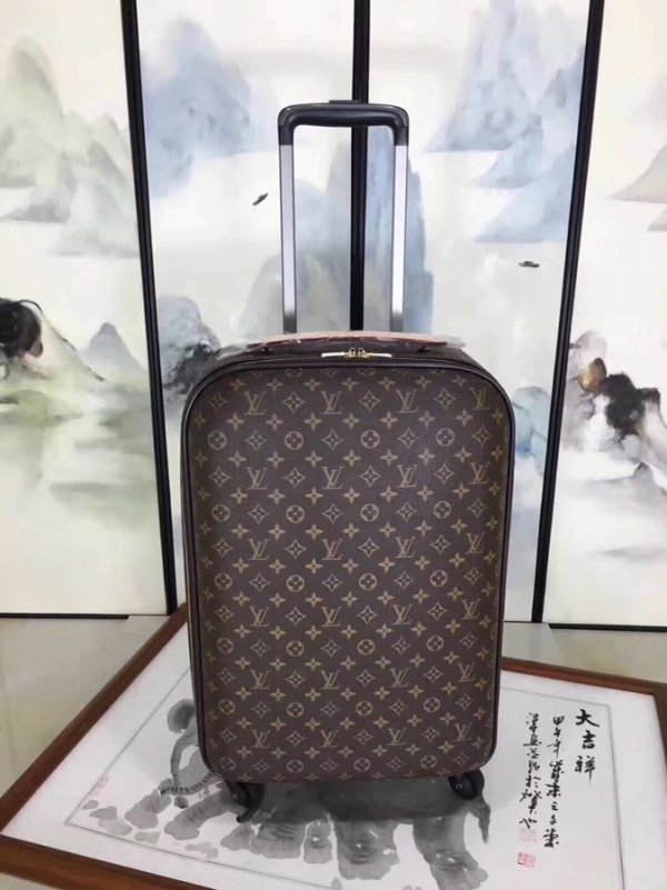 ルイヴィトンバッグコピー 大人気2020新品 Louis Vuitton 男女兼用 スーツケース