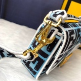 フェンディバッグコピー 定番人気2021新品 FENDI レディース ショルダーバッグ