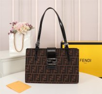 フェンディバッグコピー 2021新品注目度NO.1 FENDI レディース ハンドバッグ