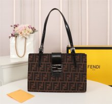 フェンディバッグコピー 2021新品注目度NO.1 FENDI レディース ハンドバッグ