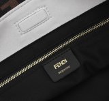 フェンディバッグコピー 2021新品注目度NO.1 FENDI レディース ハンドバッグ