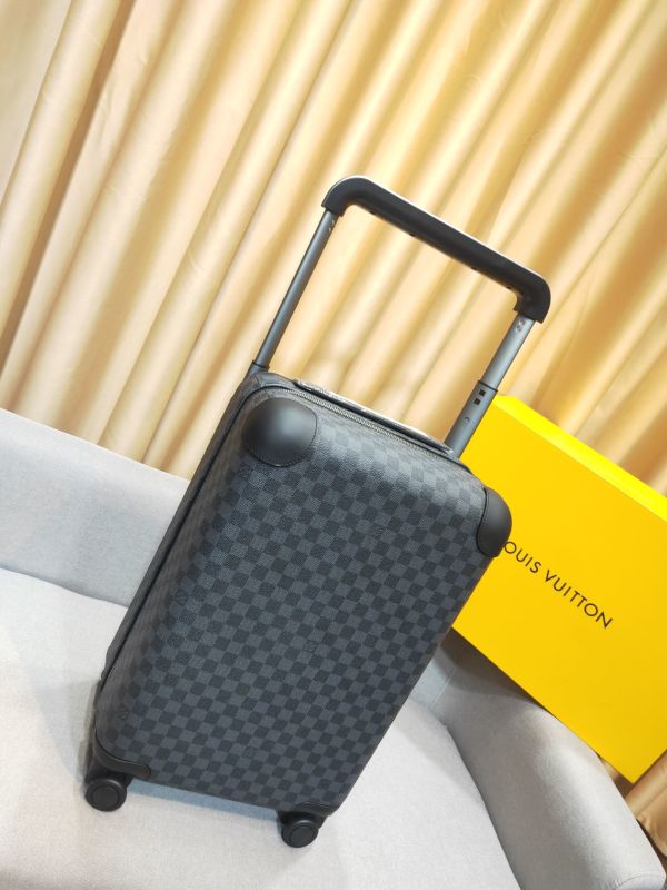 ルイヴィトンバッグコピー 2020新品注目度NO.1 Louis Vuitton 男女兼用 スーツケース