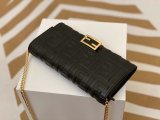 フェンディバッグコピー 大人気2021新品 FENDI レディース ショルダーバッグ
