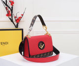 フェンディバッグコピー 2021新品注目度NO.1 FENDI レディース ハンドバッグ