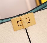 フェンディバッグコピー 2021新品注目度NO.1 FENDI レディース トートバッグ