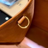 フェンディバッグコピー 定番人気2021新品 FENDI レディース トートバッグ