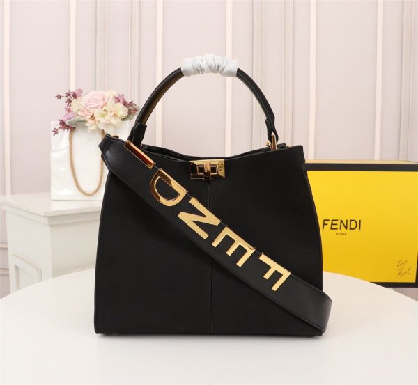 フェンディバッグコピー 定番人気2021新品 FENDI レディース トートバッグ