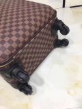 ルイヴィトンバッグコピー 2020新品注目度NO.1 Louis Vuitton 男女兼用 スーツケース
