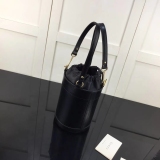 グッチバッグコピー 2021新品注目度NO.1 GUCCI レディース バケツバッグ