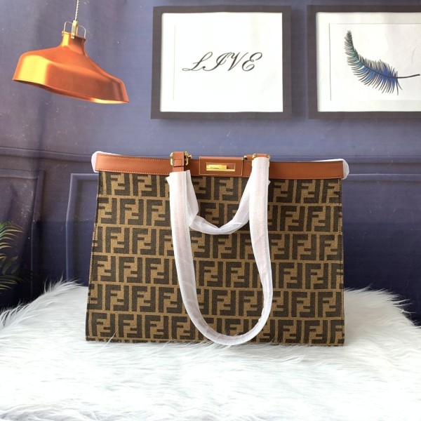フェンディバッグコピー 定番人気2021新品 FENDI レディース トートバッグ
