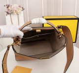 フェンディバッグコピー 2021新品注目度NO.1 FENDI レディース トートバッグ
