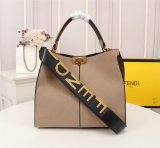 フェンディバッグコピー 2021新品注目度NO.1 FENDI レディース トートバッグ