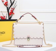 フェンディバッグコピー 定番人気2021新品 FENDI レディース ハンドバッグ