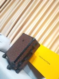 ルイヴィトンバッグコピー 定番人気2020新品 Louis Vuitton 男女兼用 スーツケース