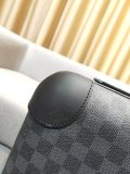 ルイヴィトンバッグコピー 2020新品注目度NO.1 Louis Vuitton 男女兼用 スーツケース