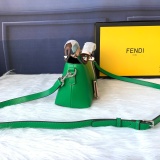 フェンディバッグコピー 大人気2021新品 FENDI レディース ショルダーバッグ
