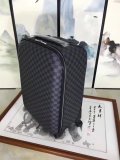 ルイヴィトンバッグコピー 2020新品注目度NO.1 Louis Vuitton 男女兼用 スーツケース