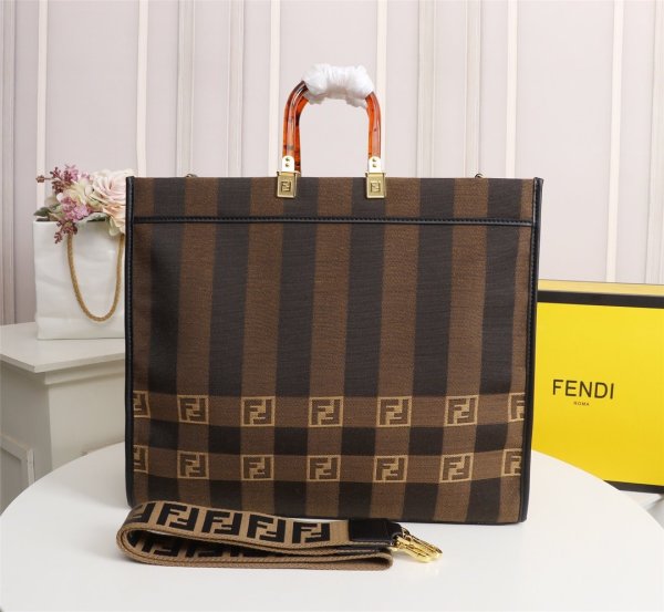 フェンディバッグコピー 大人気2021新品 FENDI レディース トートバッグ