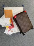 ルイヴィトンバッグコピー 2020新品注目度NO.1 Louis Vuitton 男女兼用 スーツケース