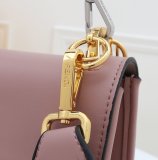 フェンディバッグコピー 定番人気2021新品 FENDI レディース ハンドバッグ