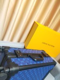 ルイヴィトンバッグコピー 2020新品注目度NO.1 Louis Vuitton 男女兼用 スーツケース