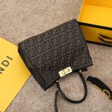 フェンディバッグコピー 定番人気2021新品 FENDI レディース トートバッグ