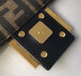フェンディバッグコピー 大人気2021新品 FENDI レディース ショルダーバッグ