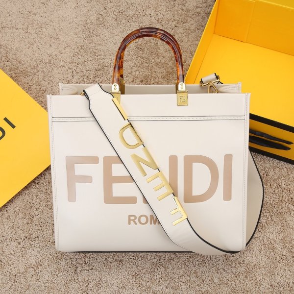 フェンディバッグコピー 定番人気2021新品 FENDI レディース トートバッグ