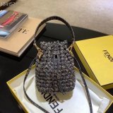 フェンディバッグコピー 2021新品注目度NO.1 FENDI レディース バケツバッグ