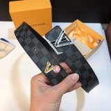 ルイヴィトン ベルトコピー 定番人気2021新品 Louis Vuitton メンズ ベルト