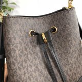 マイケル コースバッグコピー 2021新品注目度NO.1 Michael Kors レディース バケツバッグ