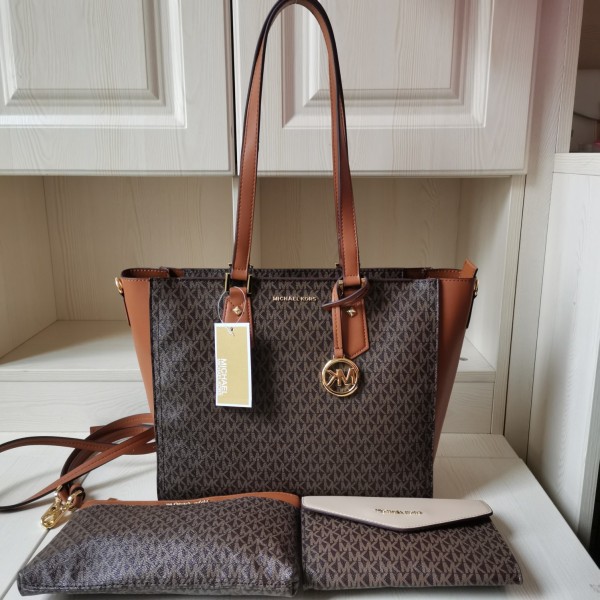 マイケル コースバッグコピー 2021新品注目度NO.1 Michael Kors レディース トートバッグ