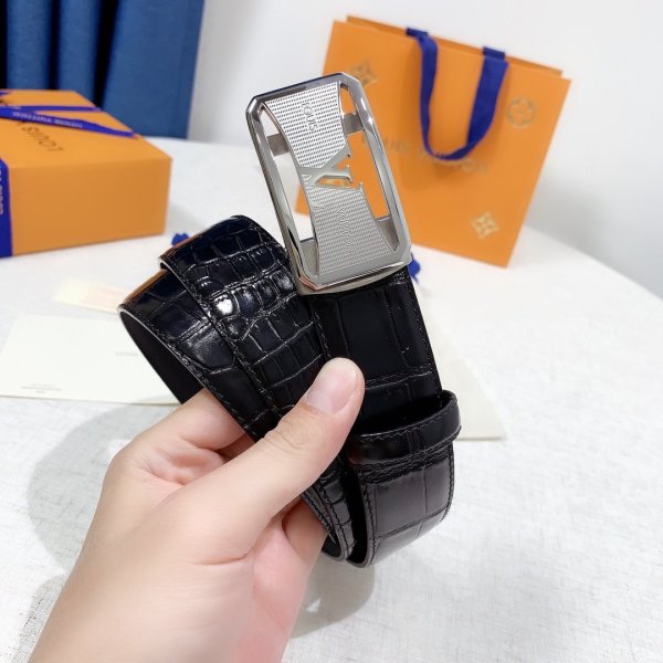 ルイヴィトンベルトコピー 大人気2021新品 Louis Vuitton メンズ ベルト