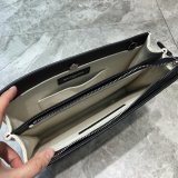 高品質 バレンシアガバッグコピー 定番人気2021新品 BALENCIAGA 男女兼用 セカンドバッグ