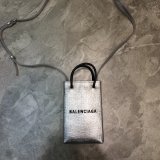 高品質 バレンシアガバッグコピー 定番人気2021新品 BALENCIAGA 男女兼用 ショルダーバッグ