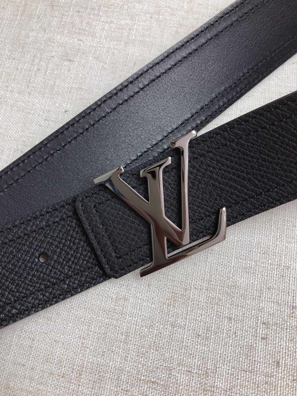 ルイヴィトンベルトコピー 大人気2021新品 Louis Vuitton メンズ ベルト