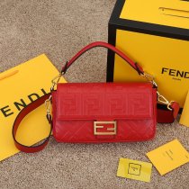 フェンディバッグコピー 2021新品注目度NO.1 FENDI レディース ハンドバッグ