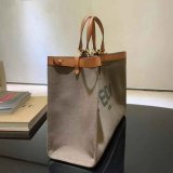 フェンディバッグコピー 2021新品注目度NO.1 FENDI レディース トートバッグ